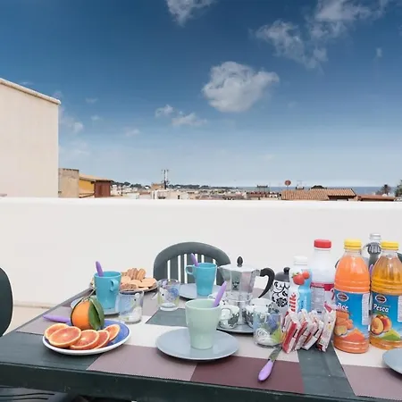 Sea And Apartment