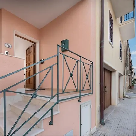 Sea And Apartment *